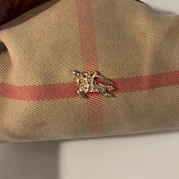 Authentic Burberry Small Zippered Makeup bag - Picture 5 of 6